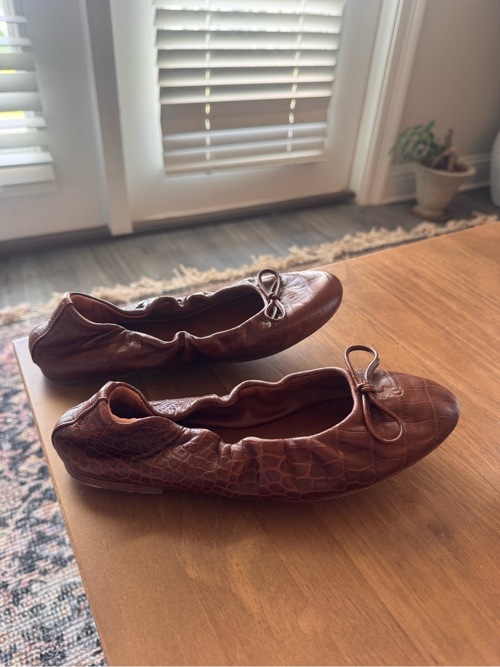 Polo by Ralph Lauren Cognac Leather Ballet Flats with Bow - Picture 2 of 5